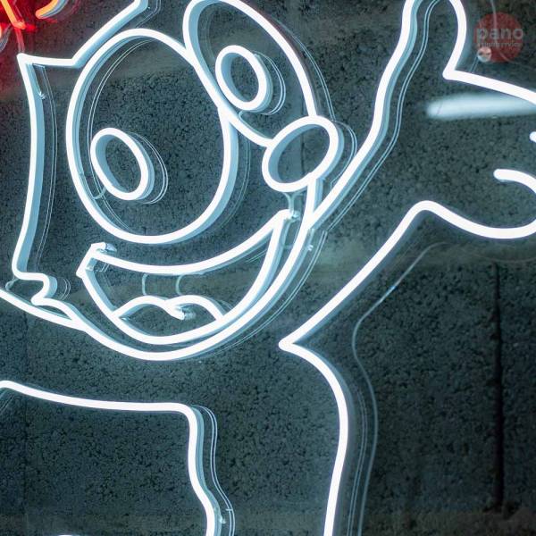 Enseigne Led sur plexiglas